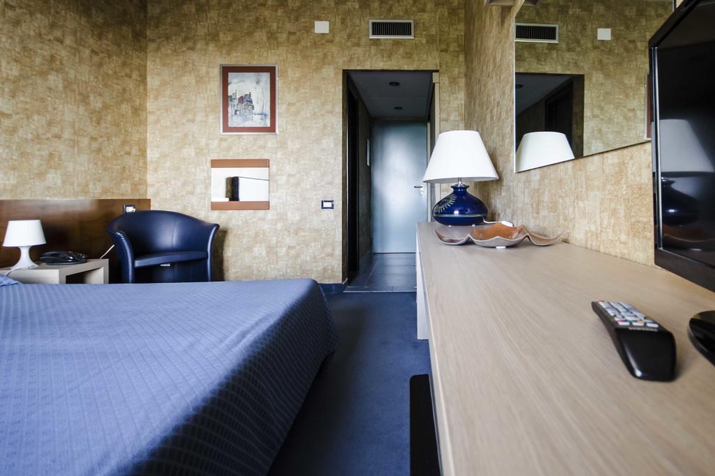 Grand Hotel Helios Tarquinia Luaran gambar
