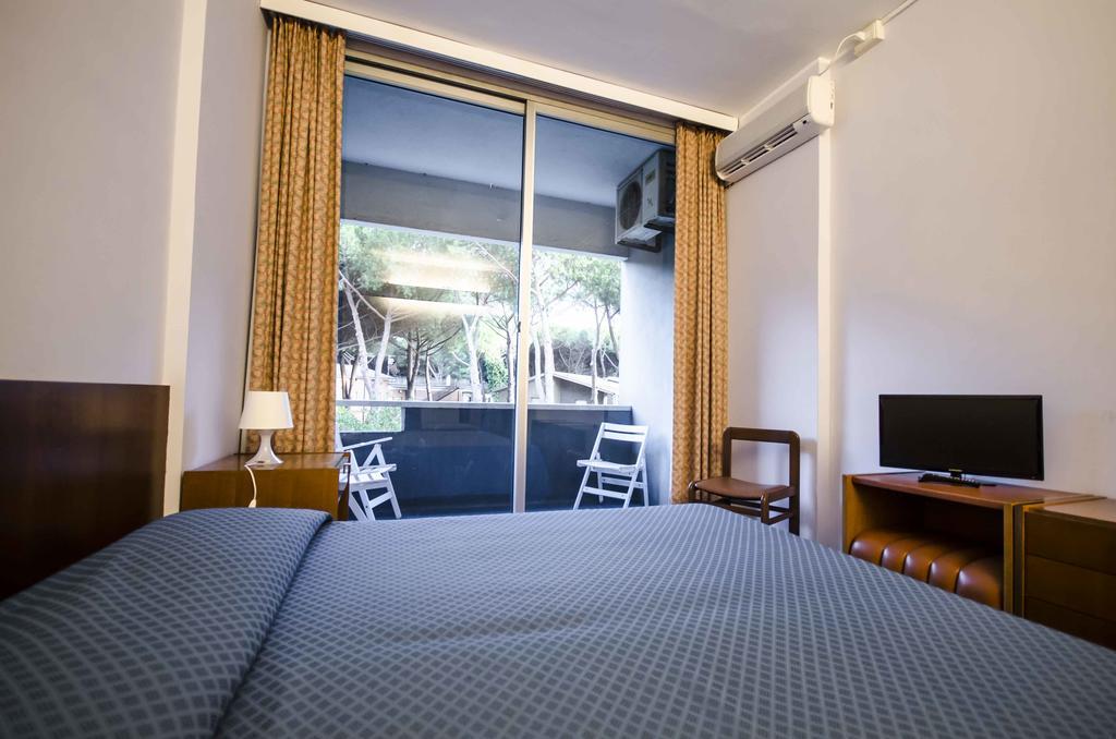 Grand Hotel Helios Tarquinia Bilik gambar