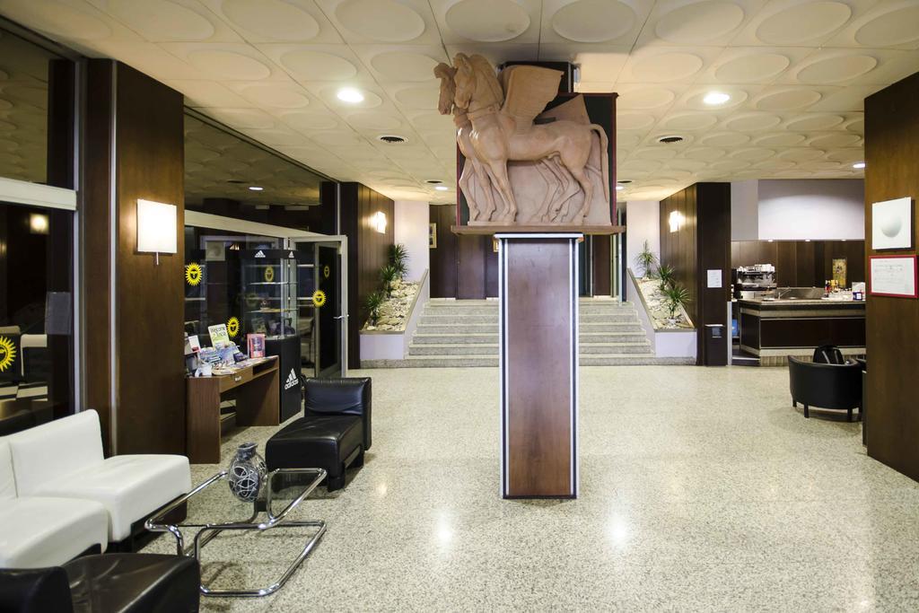 Grand Hotel Helios Tarquinia Luaran gambar